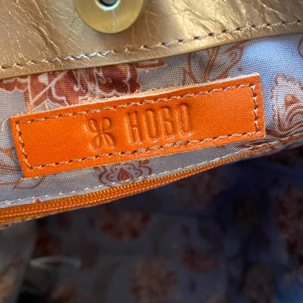 HOBO international NWT - Picture 6 of 6